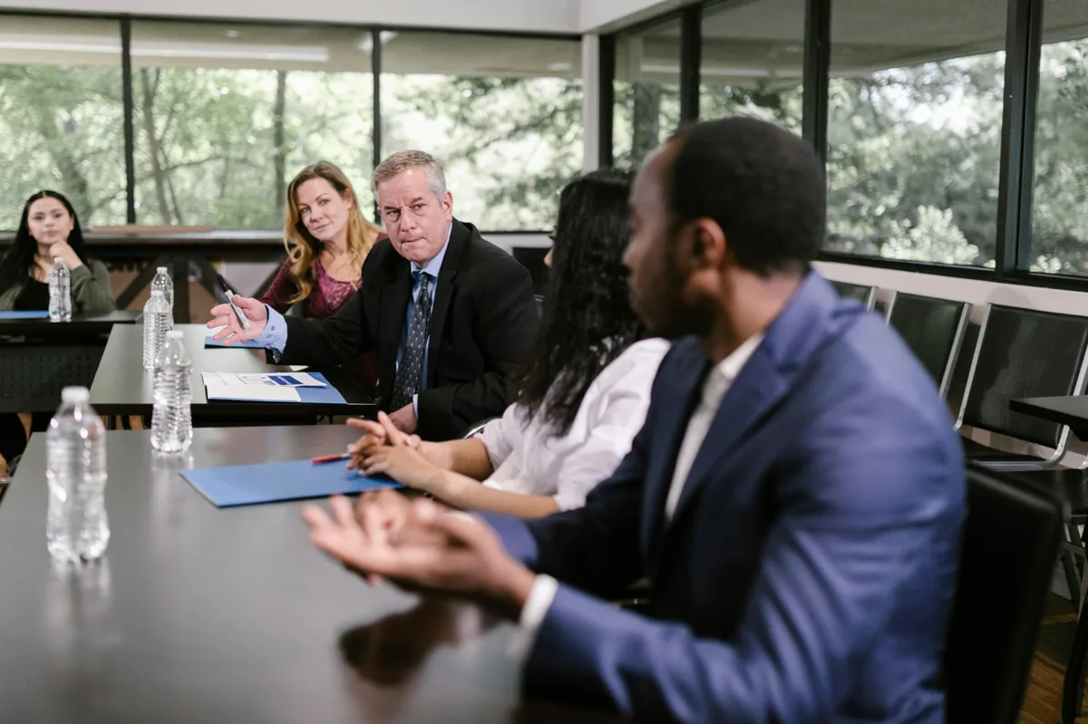 Business consulting meeting at Geycon